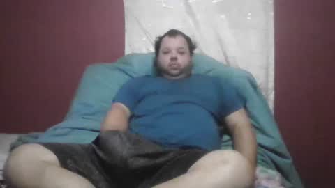 Snapshot of bigbear3287 chatting on October 25, 9:06 am Liam online show from October 25, 9:06 am