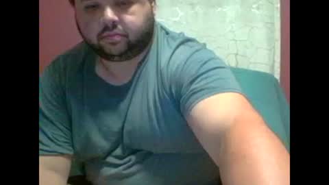 Snapshot of bigbear3287 chatting on November 6, 7:42 am Liam online show from November 6, 7:42 am