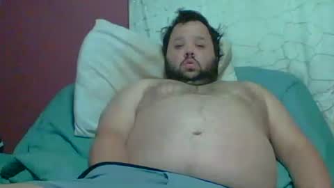 Snapshot of bigbear3287 chatting on November 20, 9:31 am Liam online show from November 20, 9:31 am