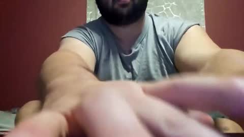 Snapshot of bigbear3287 chatting on December 2, 9:25 am Liam online show from December 2, 9:25 am