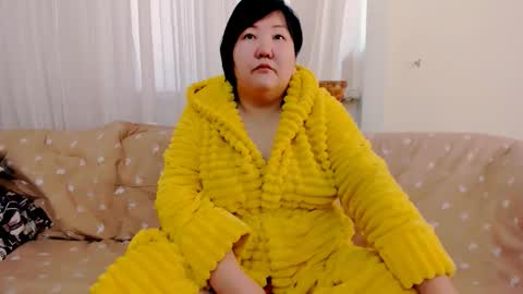 Snapshot of bigboobs55x chatting on November 18, 3:23 am Kira online show from November 18, 3:23 am