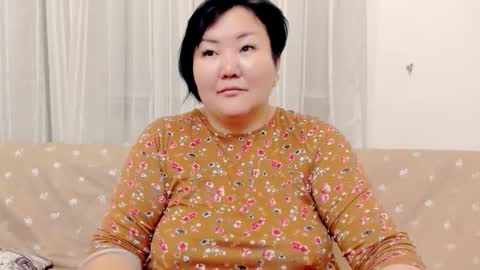 Snapshot of bigboobs55x chatting on November 21, 3:00 pm Kira online show from November 21, 3:00 pm