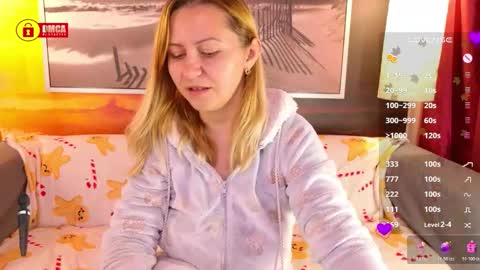 BigBoobsArri online show from November 5, 9:31 am