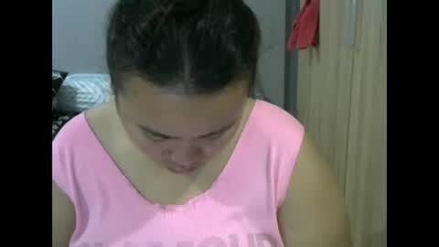 Snapshot of bigboobslyn chatting on September 26, 4:38 am bigboobslyn online show from September 26, 4:38 am