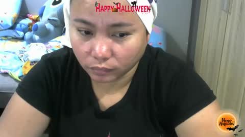 Snapshot of bigboobslyn chatting on October 26, 10:32 am bigboobslyn online show from October 26, 10:32 am