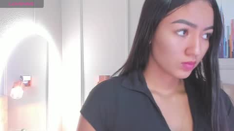 Snapshot of bigboobsnaughty1 chatting on January 7, 10:22 am online show from January 7, 10:22 am