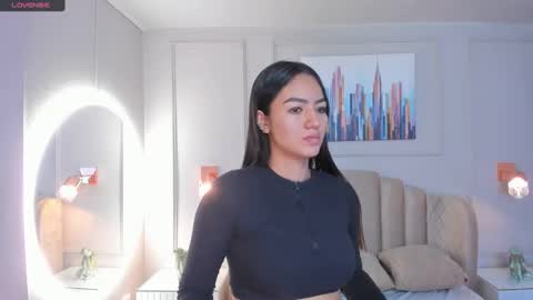 Snapshot of bigboobsnaughty1 chatting on January 10, 10:17 am online show from January 10, 10:17 am