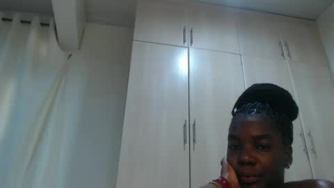 bigboobys123 online show from February 26, 8:02 am