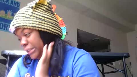 Snapshot of bigbootibambii chatting on February 26, 5:45 pm bigbootibambii online show from February 26, 5:45 pm