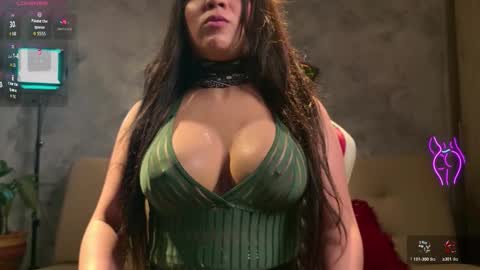 kyra Moor online show from December 22, 1:57 am