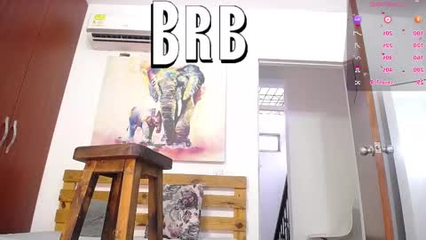 Mia online show from February 26, 11:15 pm