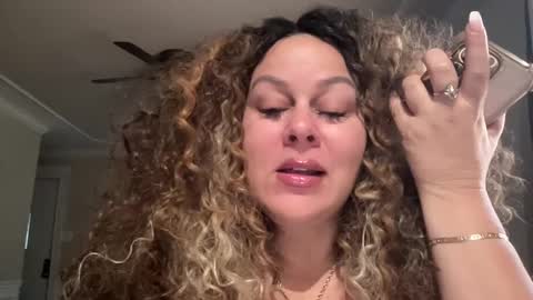 Snapshot of bigbreastsabrina chatting on September 15, 4:29 pm BIG BREAST SABRINA online show from September 15, 4:29 pm