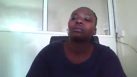 Snapshot of bigbumboobs98 chatting on September 9, 9:31 am bigbumboobs98 online show from September 9, 9:31 am