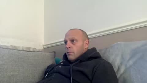 Snapshot of bigbumlover2377 chatting on January 16, 2:19 pm bigbumlover2377 online show from January 16, 2:19 pm