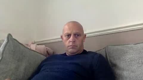 Snapshot of bigbumlover2377 chatting on October 21, 11:55 am bigbumlover2377 online show from October 21, 11:55 am