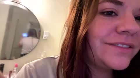 Snapshot of bigbuster685 chatting on November 12, 10:37 am Buster685 online show from November 12, 10:37 am