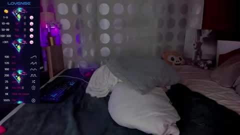 Snapshot of bigbuttmyra chatting on November 28, 7:00 am BigButtMyra BBC RIDER QUEEN online show from November 28, 7:00 am