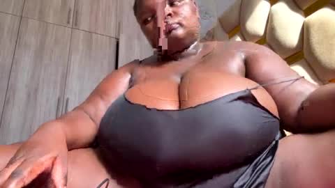 bigchocotities online show from January 13, 5:24 am