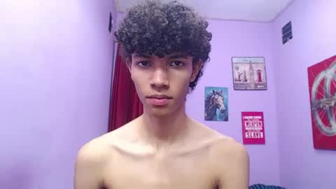 Snapshot of bigcock_sexys chatting on March 3, 1:23 am bigcock_sexys online show from March 3, 1:23 am