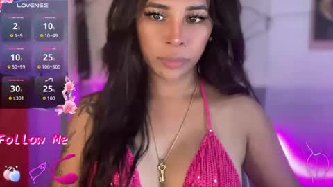 Snapshot of bigcockamanda23 chatting on December 2, 3:25 pm queen amanda online show from December 2, 3:25 pm