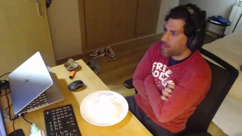 bigcok35spain online show from February 9, 9:28 pm