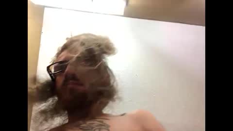 Snapshot of bigdaddy1231995 chatting on September 14, 8:02 am BigDaddykodack online show from September 14, 8:02 am