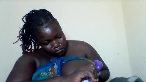 Snapshot of bigdarkass chatting on January 28, 12:26 am VIOLET online show from January 28, 12:26 am