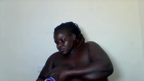 Snapshot of bigdarkass chatting on February 25, 11:22 pm VIOLET online show from February 25, 11:22 pm