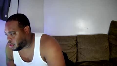 Snapshot of bigdick_bandit22 chatting on January 2, 2:43 am Juliet Romeo online show from January 2, 2:43 am