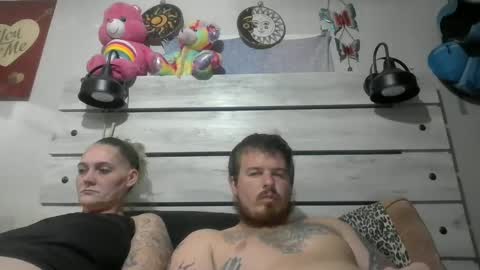 Snapshot of bigdickdaddyandqueenwifey chatting on January 5, 3:53 am BigDickDaddyQueenWifey online show from January 5, 3:53 am