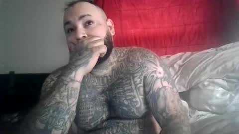 Snapshot of bigdickrican94 chatting on December 27, 6:20 pm bigdickrican94 online show from December 27, 6:20 pm