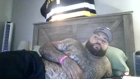 Snapshot of bigdickrican94 chatting on October 10, 3:44 pm bigdickrican94 online show from October 10, 3:44 pm