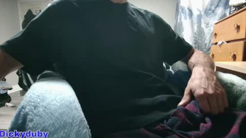 Snapshot of bigdickyduby chatting on September 10, 2:44 am George Forest Dickyduby on all Socials online show from September 10, 2:44 am