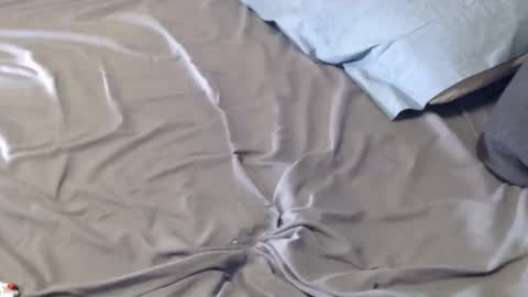 Snapshot of bigfeet420 chatting on January 12, 6:17 am Bigandthick online show from January 12, 6:17 am