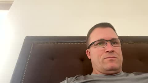 bigger22332233 online show from December 6, 7:12 pm