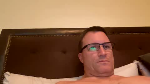 bigger22332233 online show from December 23, 1:08 am