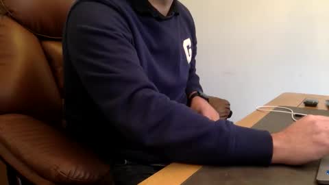 TheBiggestJack online show from April 21, 10:10 am