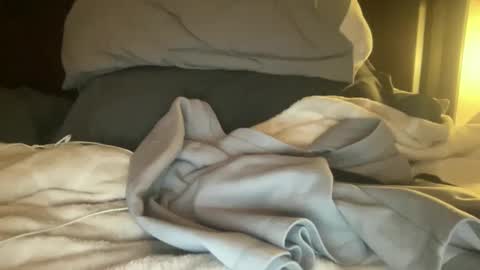 Biggiesnake online show from October 2, 5:14 am