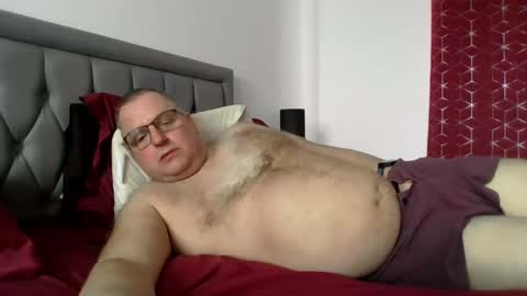 bigguy2014 online show from January 24, 11:15 am