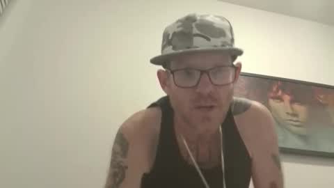 Snapshot of bigguy4funtime chatting on December 16, 12:48 am bigguy4funtime online show from December 16, 12:48 am