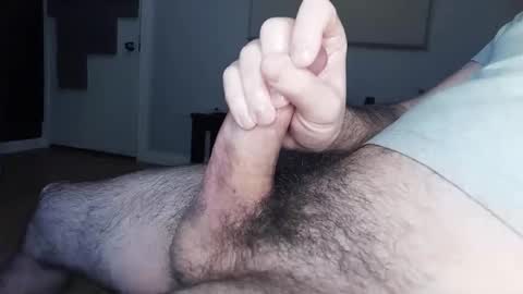 Snapshot of bighugecum543 chatting on December 16, 2:38 am bighugecum543 online show from December 16, 2:38 am