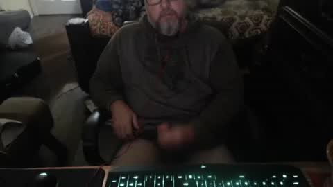 bighugmugg online show from November 10, 12:48 pm