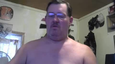 Snapshot of bigjohn41000 chatting on September 10, 9:59 pm bigjohn41000 online show from September 10, 9:59 pm