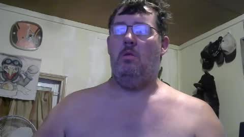 Snapshot of bigjohn41000 chatting on September 25, 9:35 am bigjohn41000 online show from September 25, 9:35 am