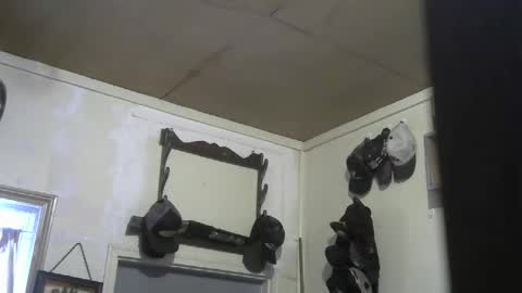 Snapshot of bigjohn41000 chatting on September 27, 5:40 pm bigjohn41000 online show from September 27, 5:40 pm