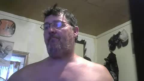 Snapshot of bigjohn41000 chatting on October 1, 10:38 pm bigjohn41000 online show from October 1, 10:38 pm