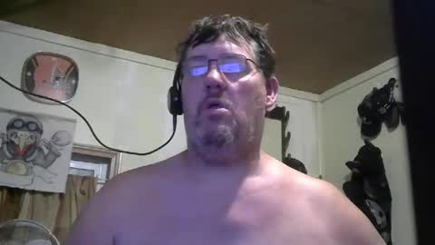 Snapshot of bigjohn41000 chatting on October 21, 8:59 am bigjohn41000 online show from October 21, 8:59 am