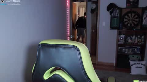 Snapshot of bigjohnny550 chatting on October 16, 1:39 am Johnny D Good online show from October 16, 1:39 am