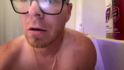 bigknobrob84 online show from September 29, 4:23 pm