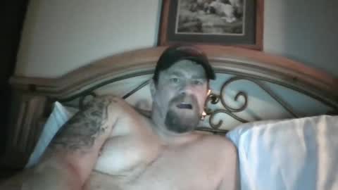 Snapshot of bigload1972 chatting on December 30, 12:54 am bigload1972 online show from December 30, 12:54 am